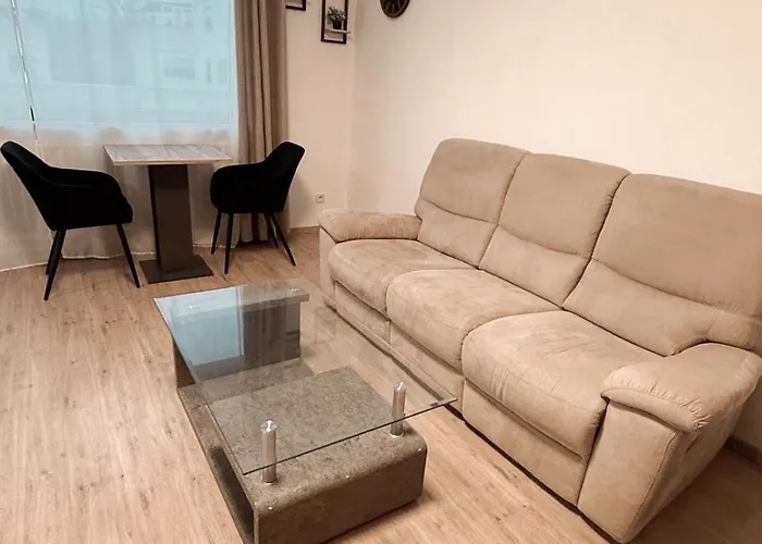 - Gemuetliches Heim Li-apartments Apartment